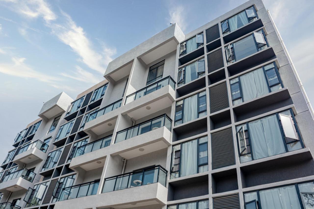 Elizabeth Golf Apartment By Link Kigali Exteriör bild