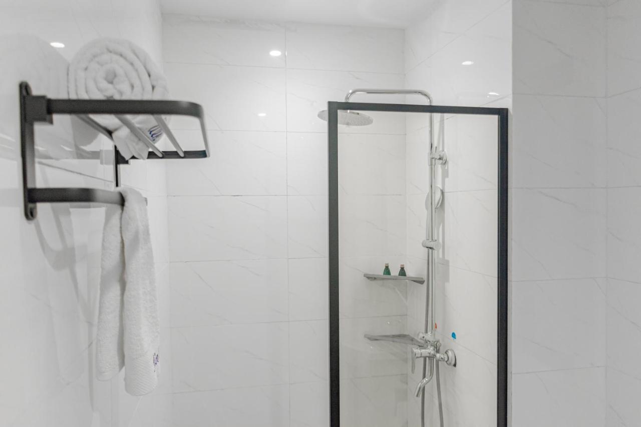 Elizabeth Golf Apartment By Link Kigali Exteriör bild