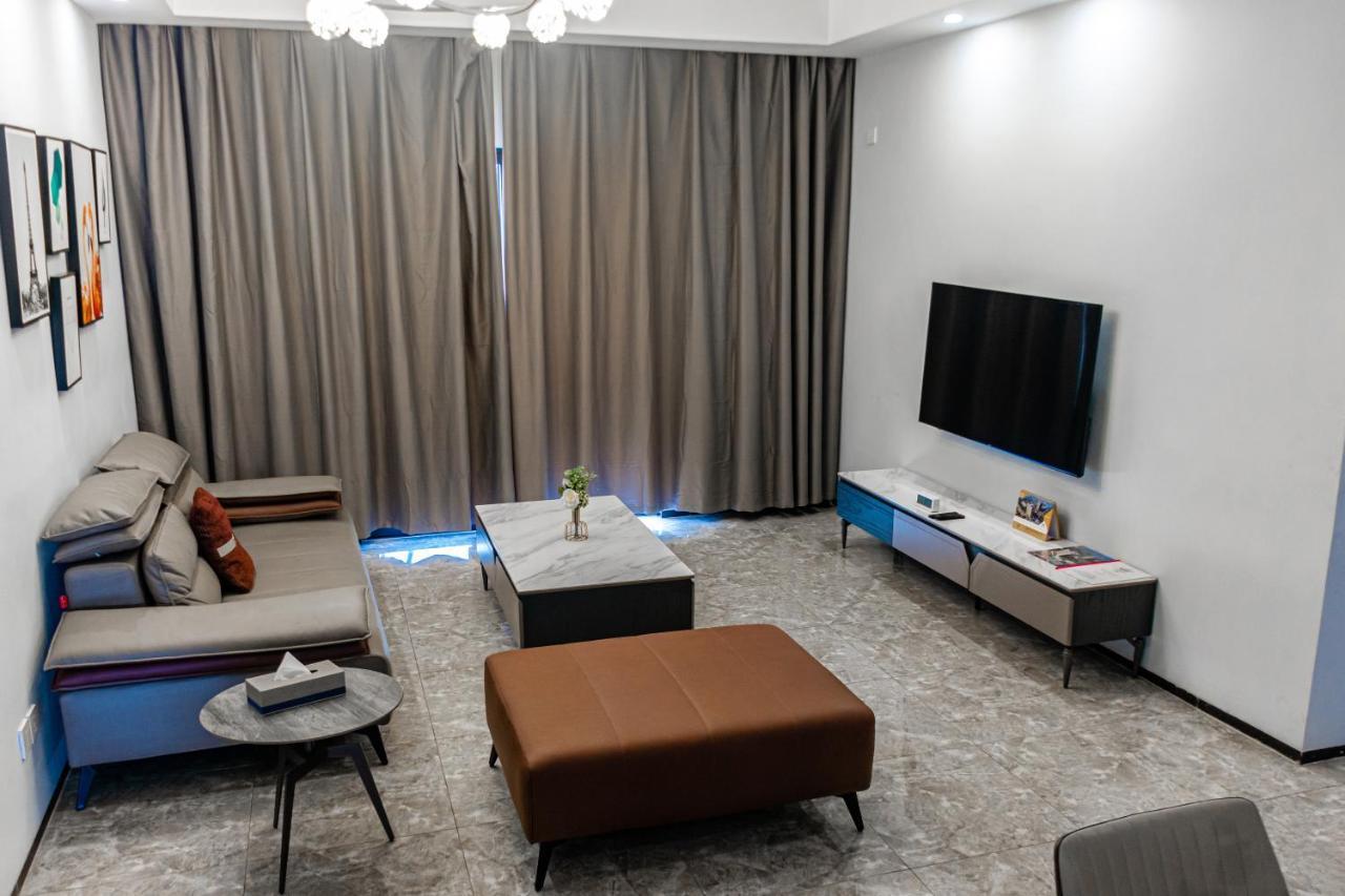 Elizabeth Golf Apartment By Link Kigali Exteriör bild